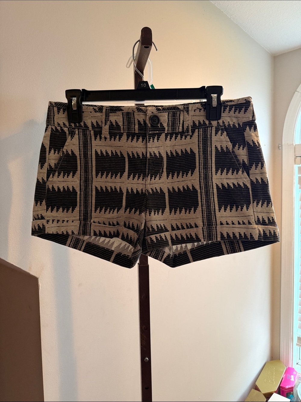 American Eagle Outfitters Black and Cream Geometric High Waist Shorts